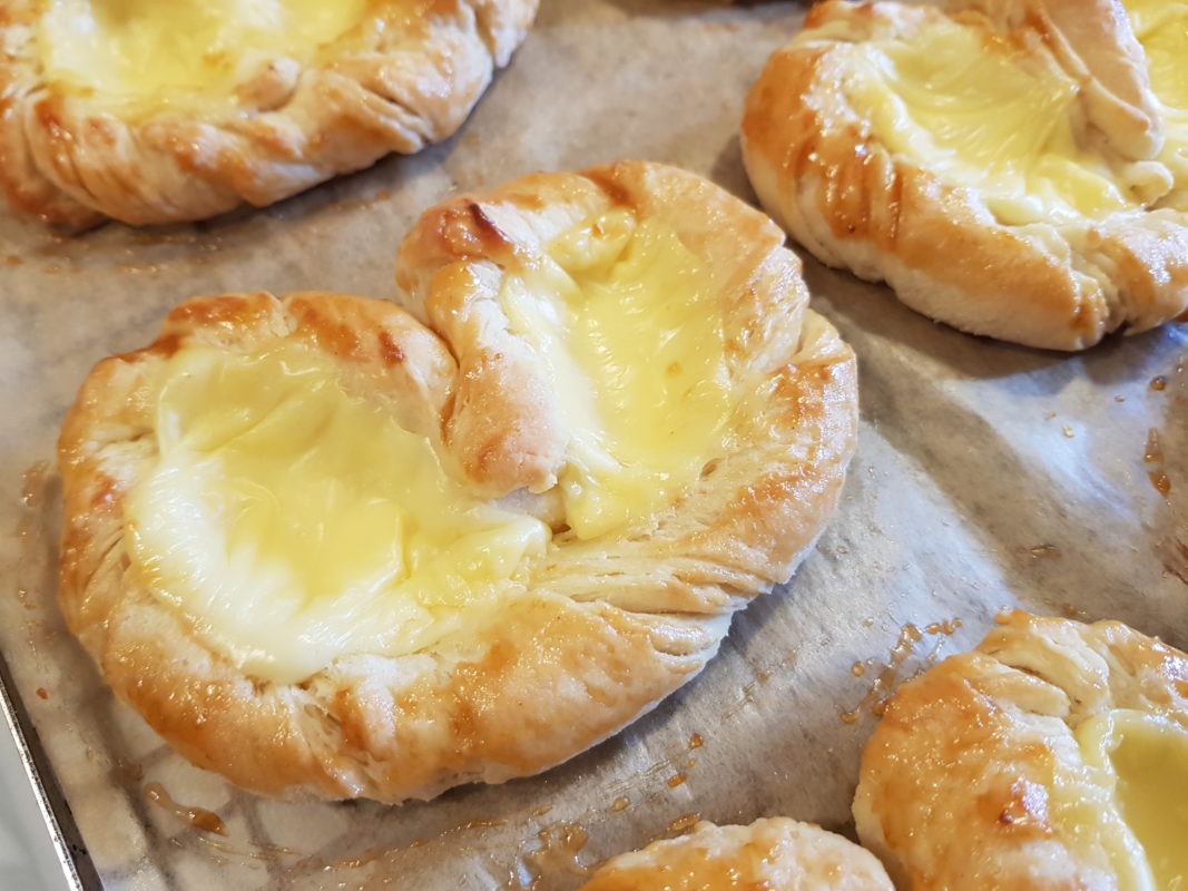 Cremige Puddingbrezeln