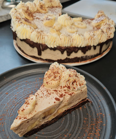 NO BAKE Bananen-Split-Torte