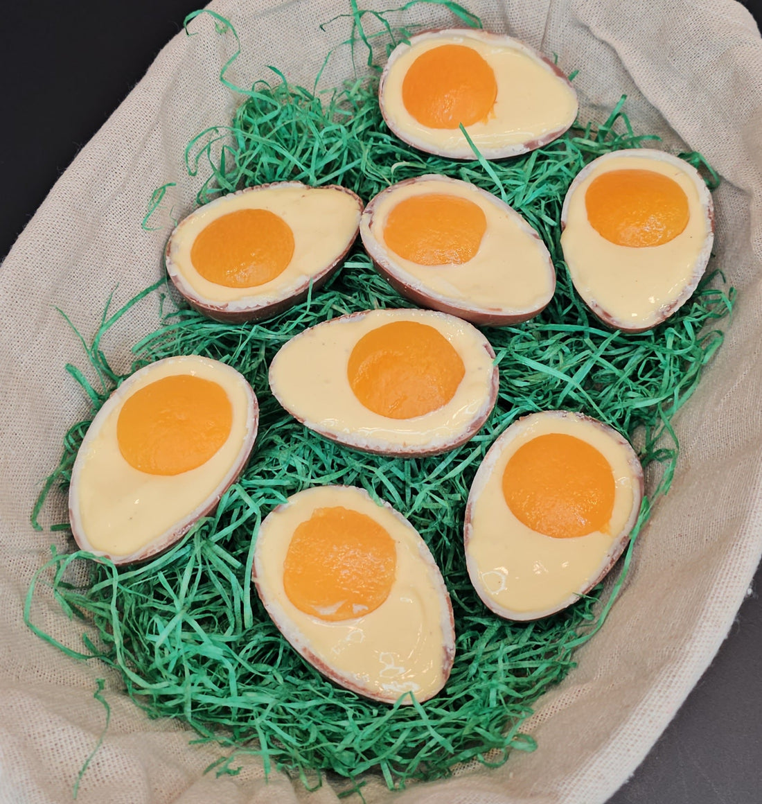 Schokoeier mit Sahnepudding