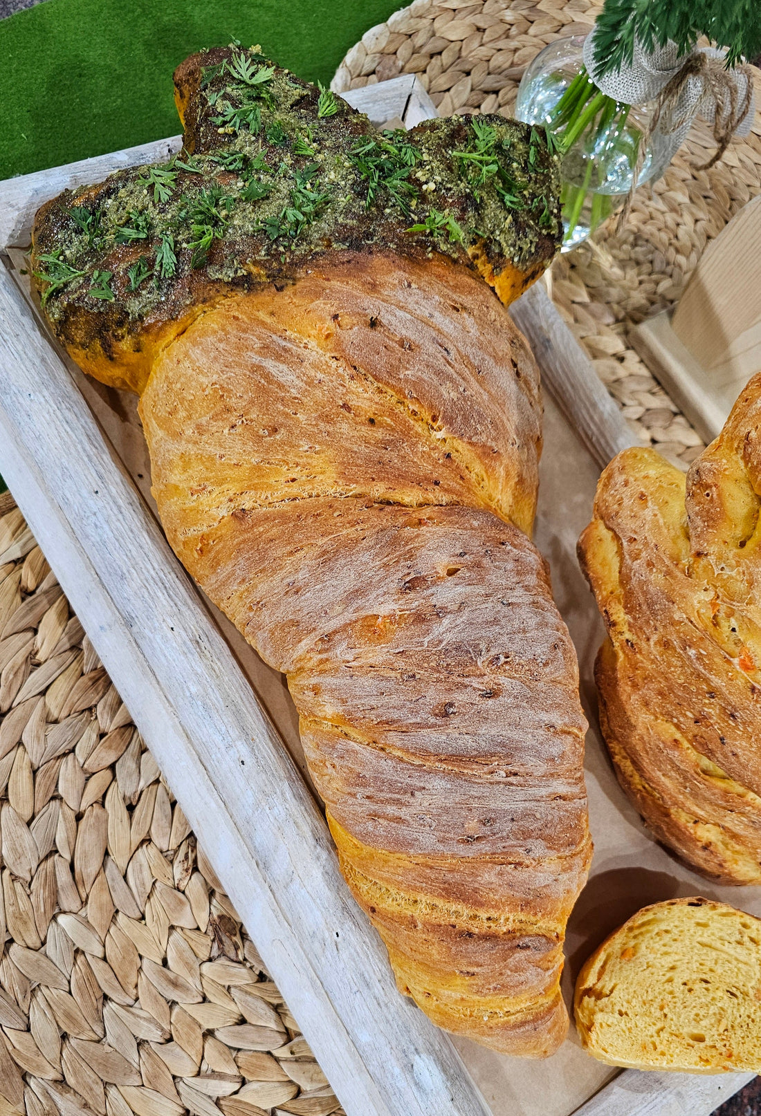 Farbenfrohes Karottenbrot