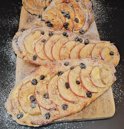 Süße schwäbische Dünnele