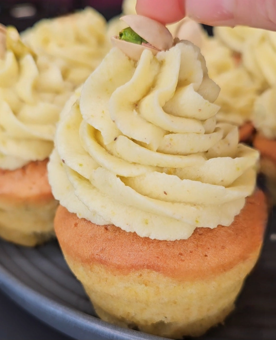 Pistazien-Cupcakes mit Frischkäse-Topping