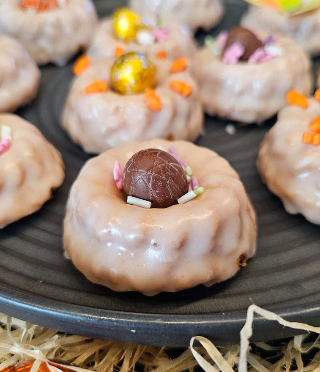 Süße Osternestchen aus Rührteig