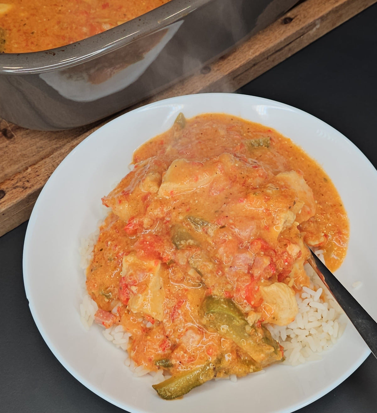 Paprika-Hähnchen aus dem Ofen (cremig und würzig)