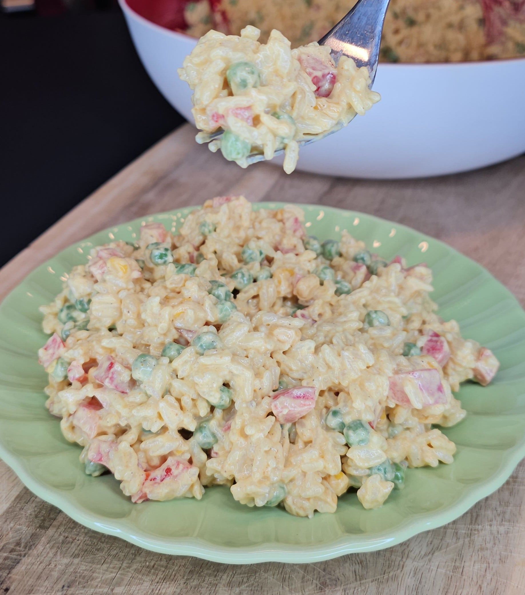 Cremiger Curry-Reissalat