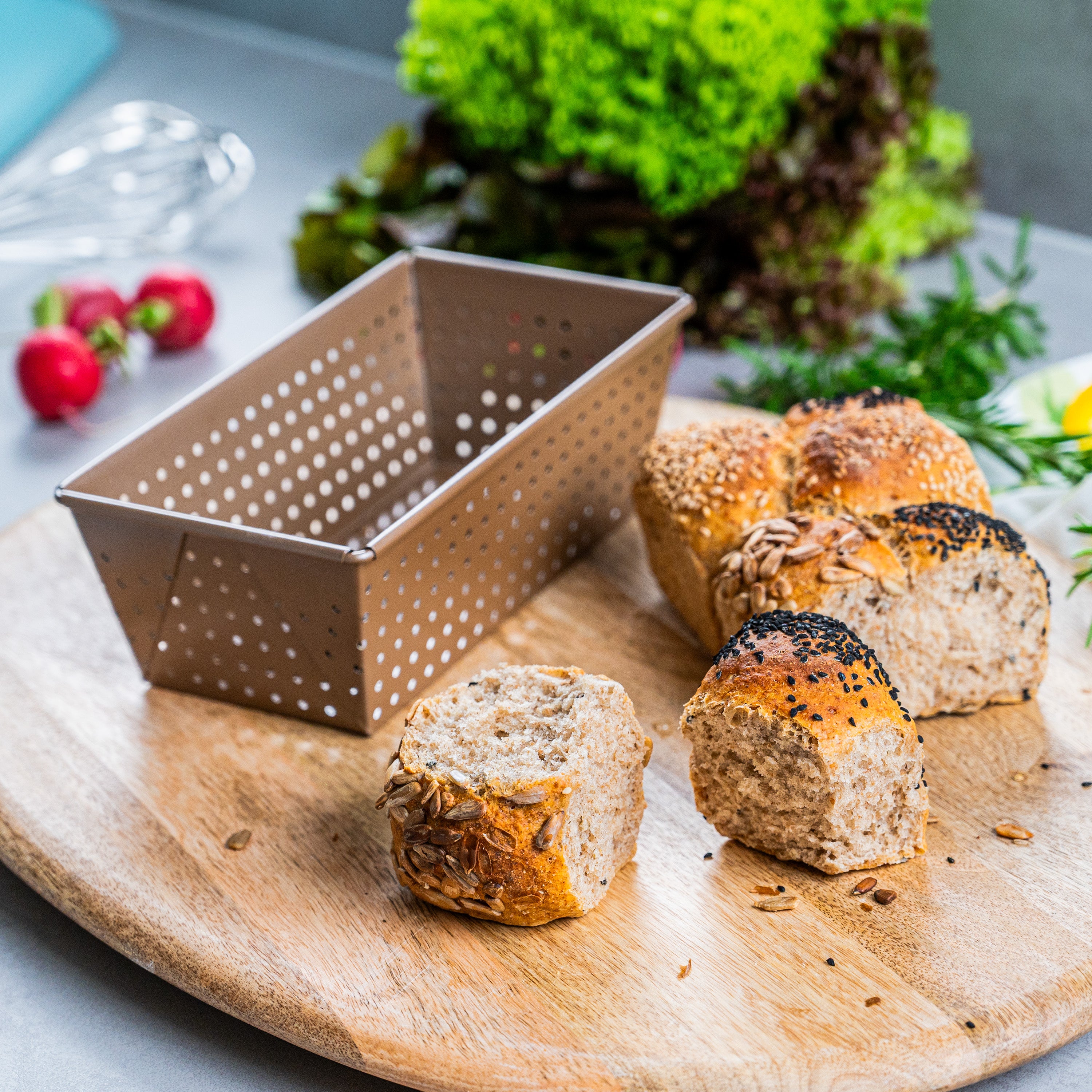 Brotbackform 20cm x 11cm x 7,5cm mit Perforierung